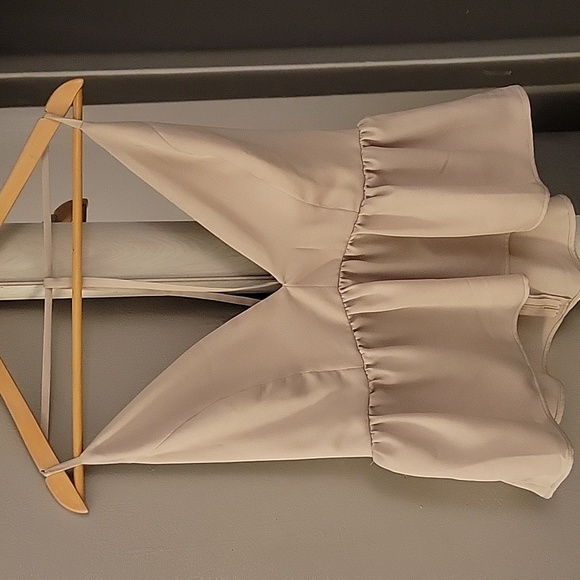 New ASOS Backless Deep Plunge Peplum Top - Picture 2 of 8